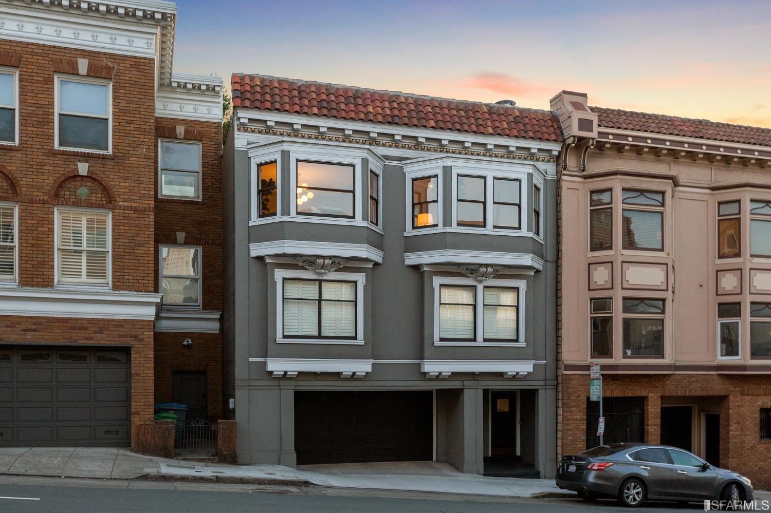 2447 Franklin Street