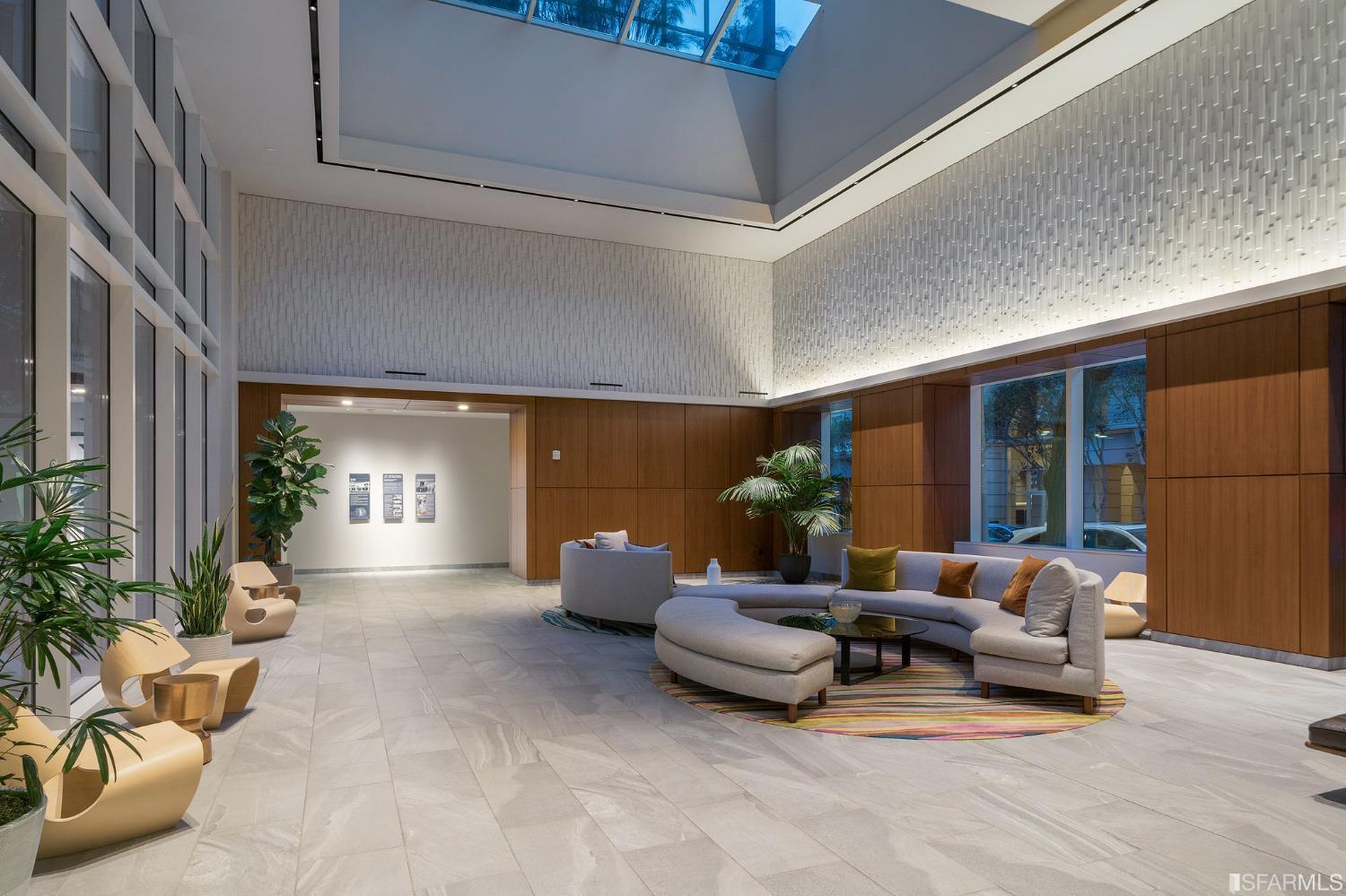 1688 Pine Street Unit: W501