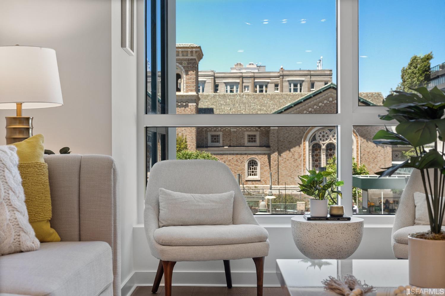 1688 Pine Street Unit: W501