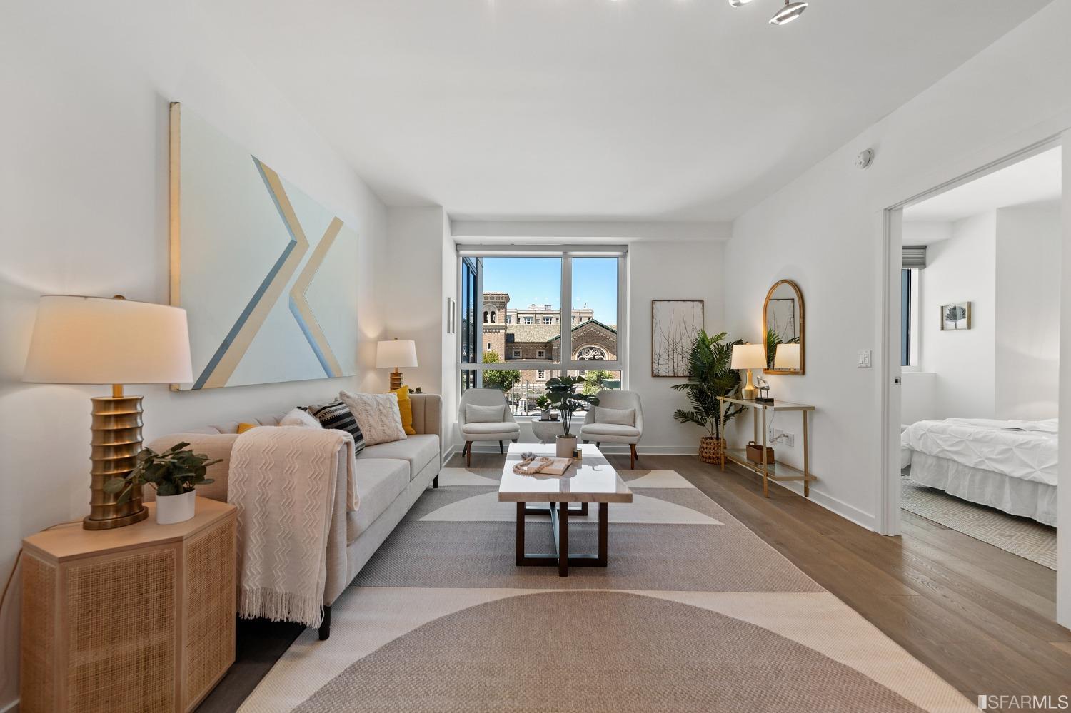 1688 Pine Street Unit: W501