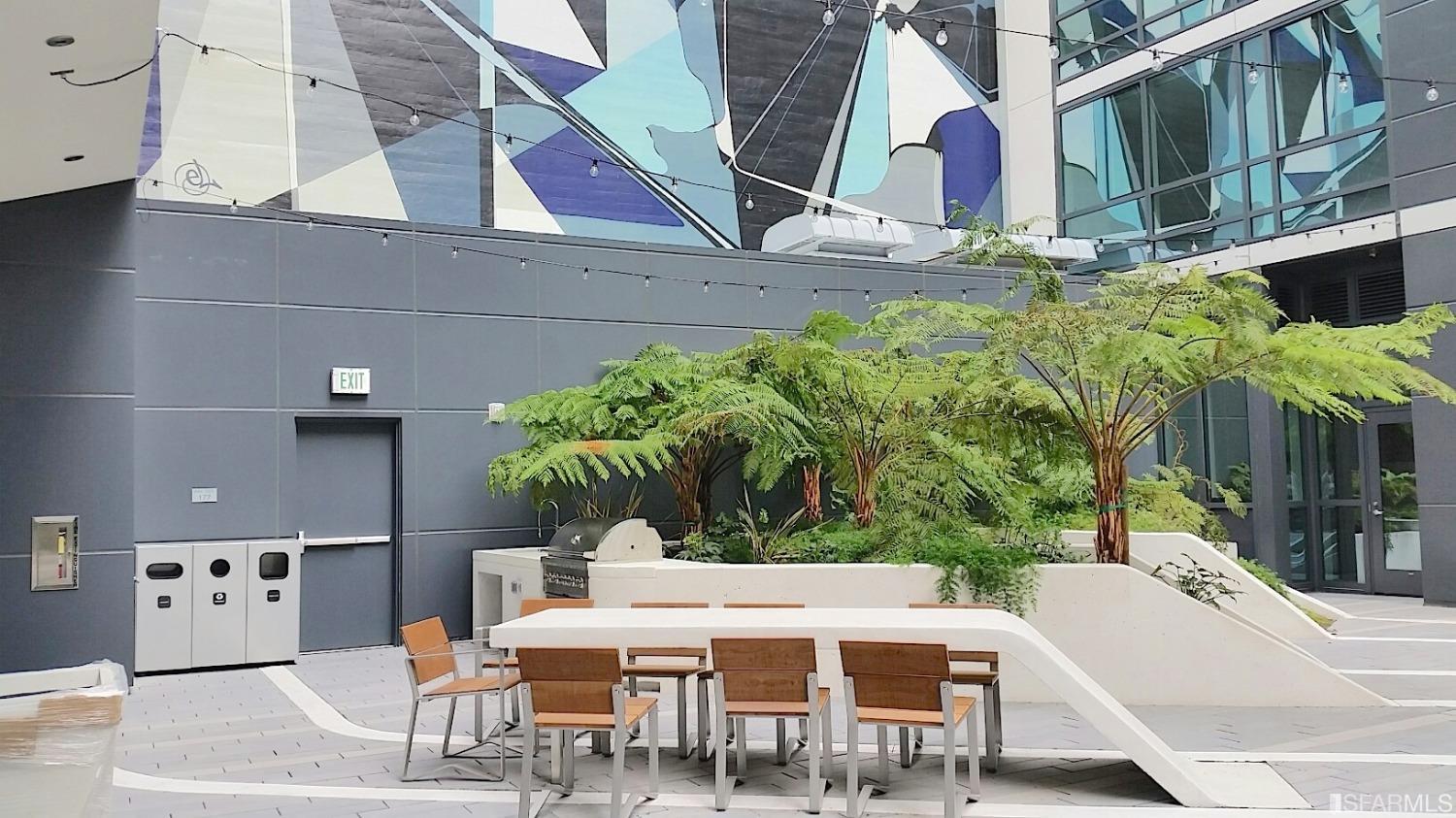 1688 Pine Street Unit: W501