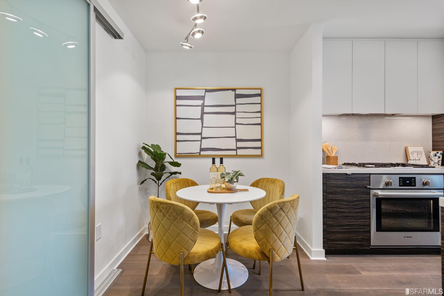 1688 Pine Street Unit: W501