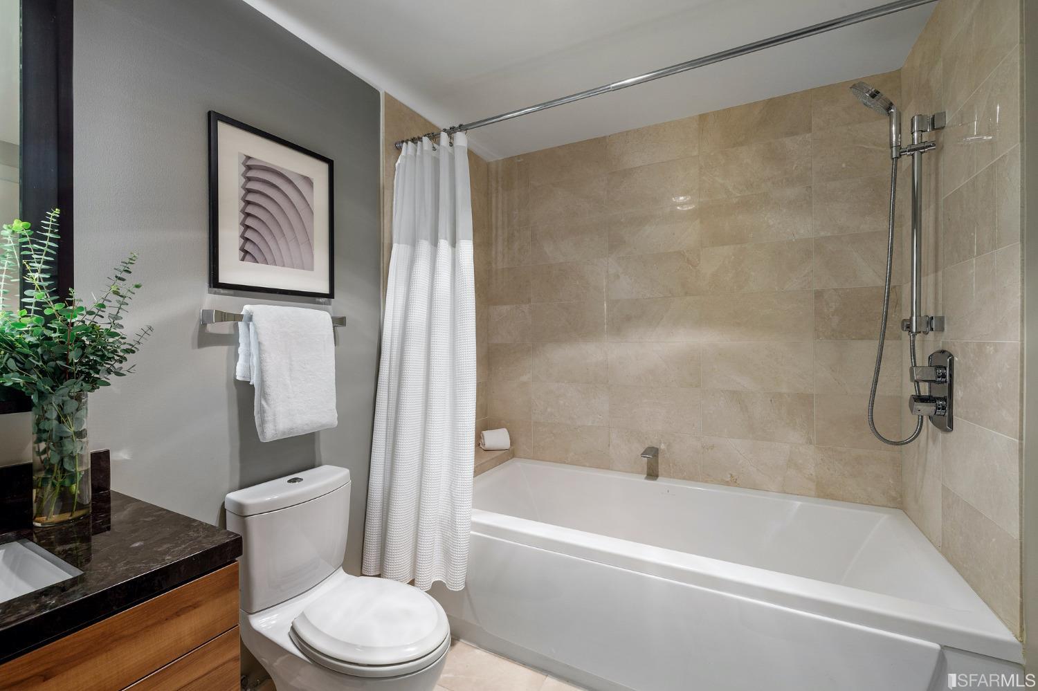 829 Folsom Street Unit: 704