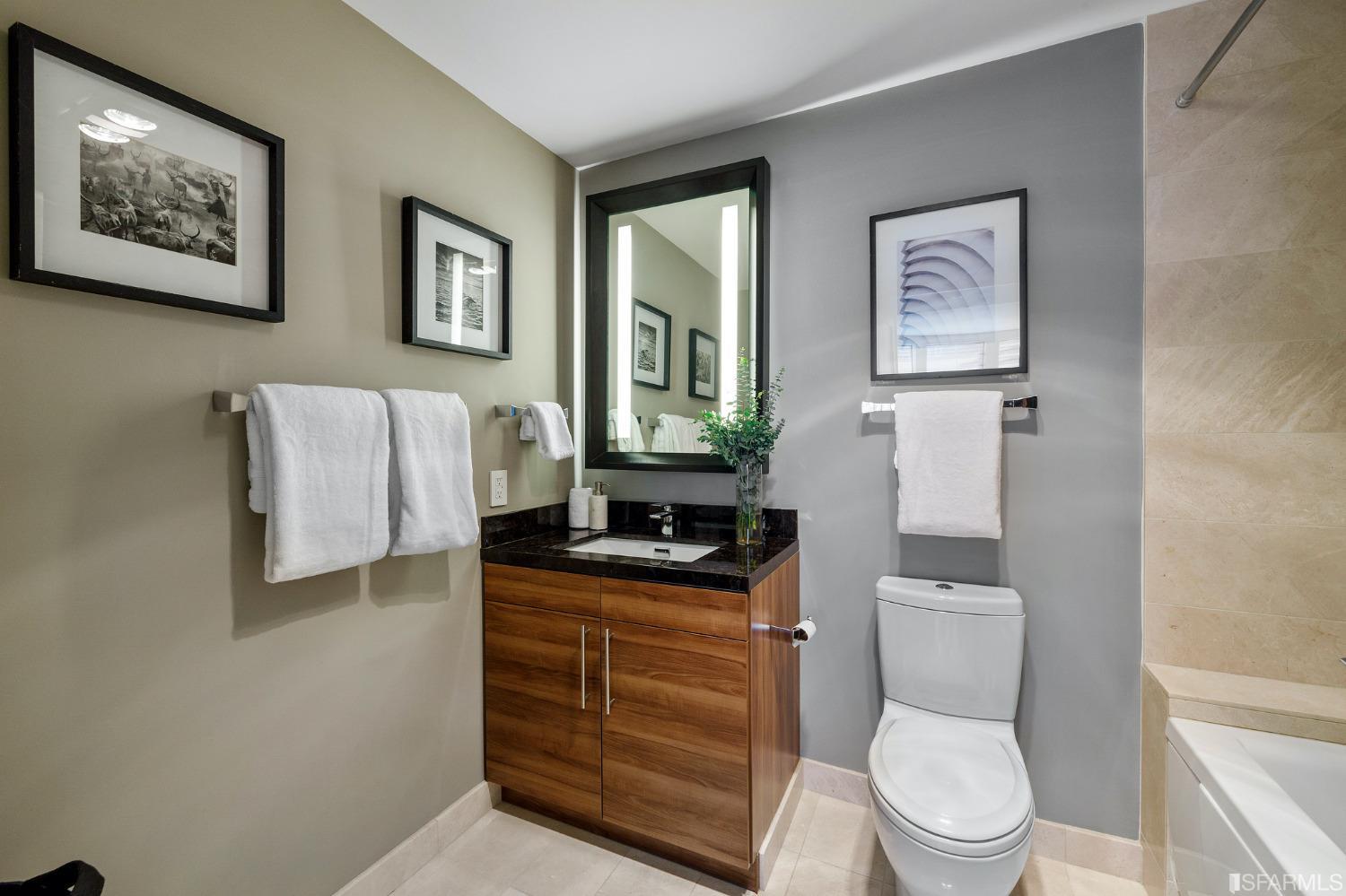 829 Folsom Street Unit: 704