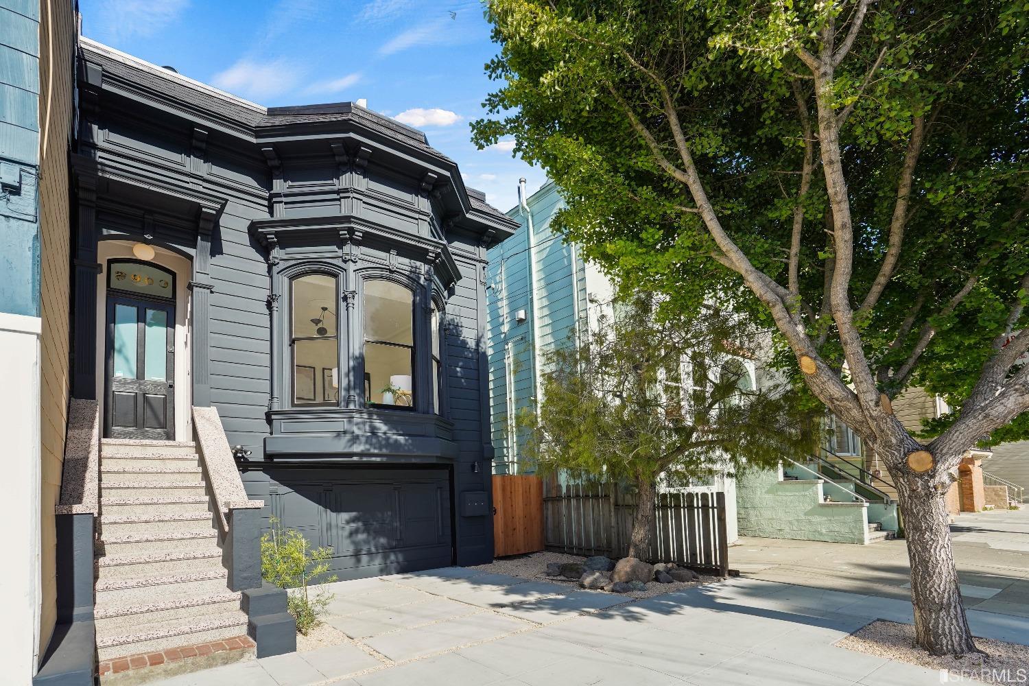 2903 Harrison Street