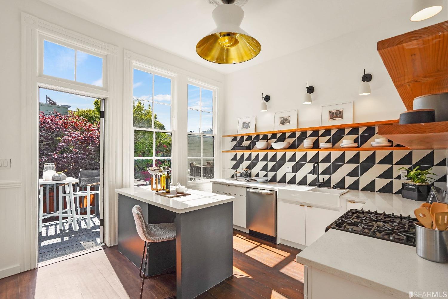 2903 Harrison Street