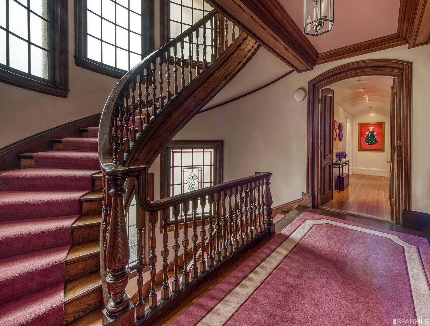 901 Powell Street Unit: 6