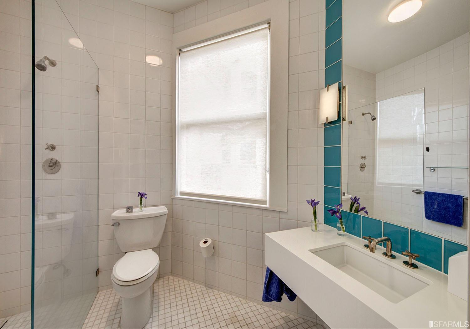 901 Powell Street Unit: 6