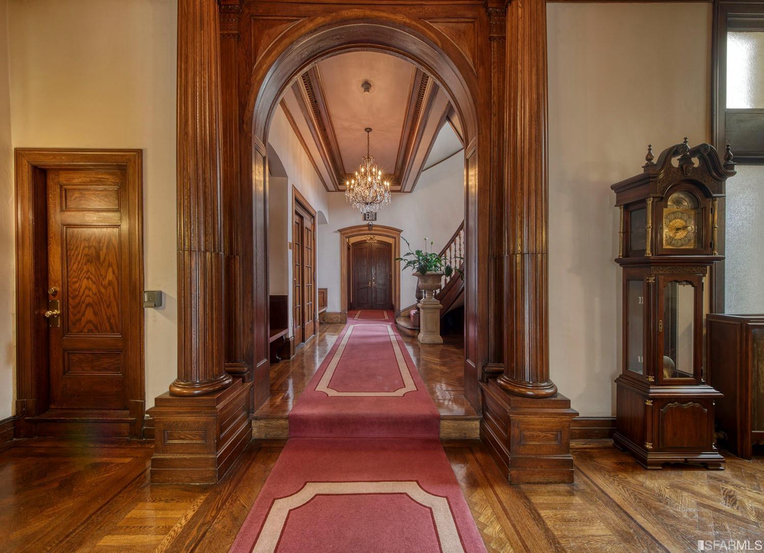 901 Powell Street Unit: 6