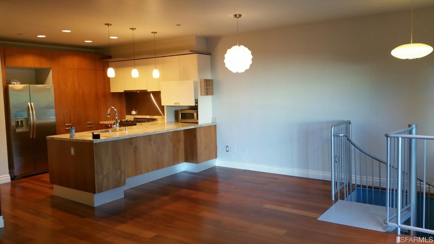 29 Oakwood Street Unit: 16