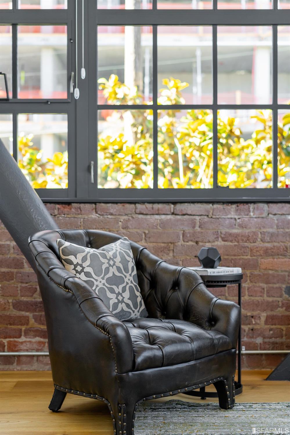 2101 Bryant Street Unit: 205