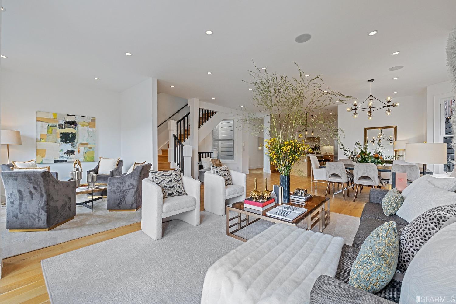 955 South Van Ness Avenue