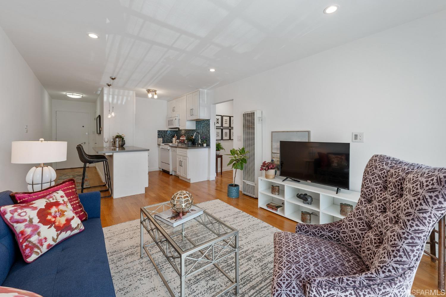 930 Elizabeth Street Unit: 1