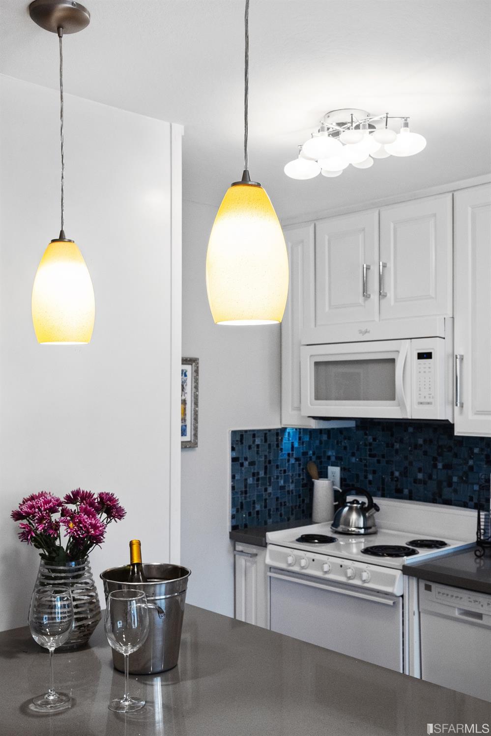 930 Elizabeth Street Unit: 1