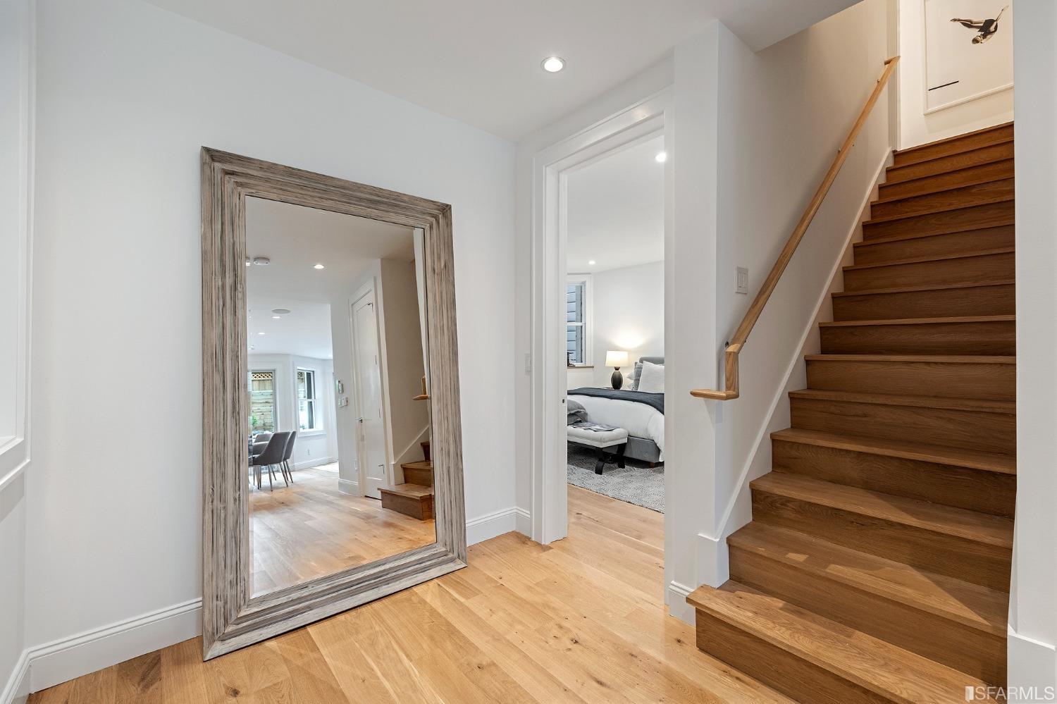 957 South Van Ness Avenue