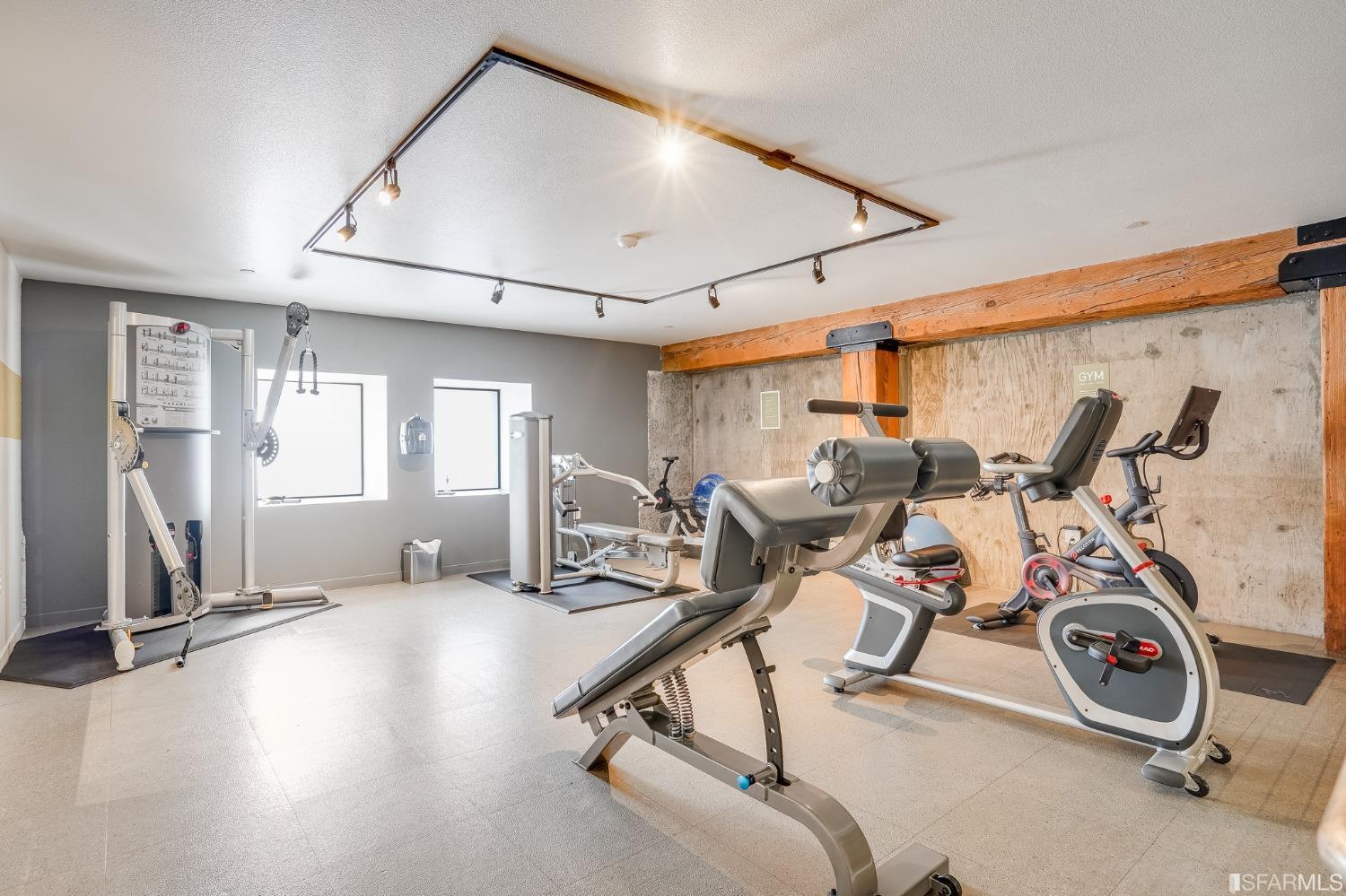 989 20th Street Unit: 467