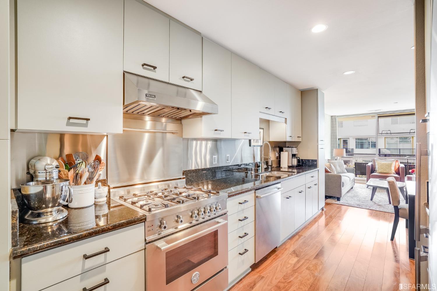 989 20th Street Unit: 467