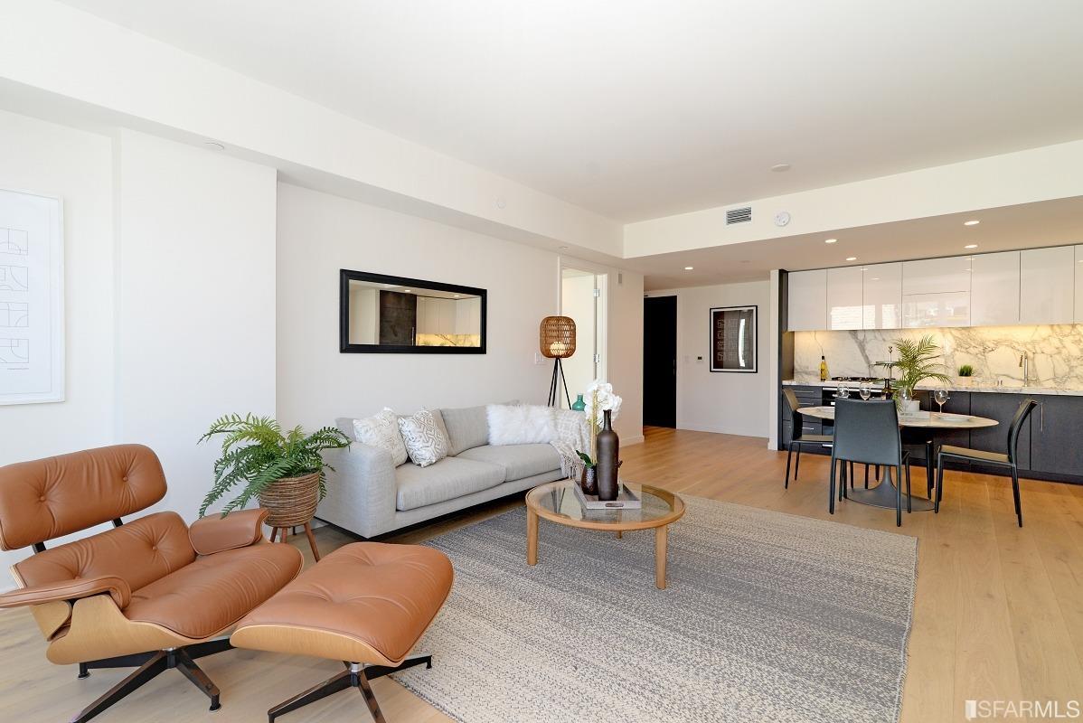 3131 Pierce Street Unit: 306