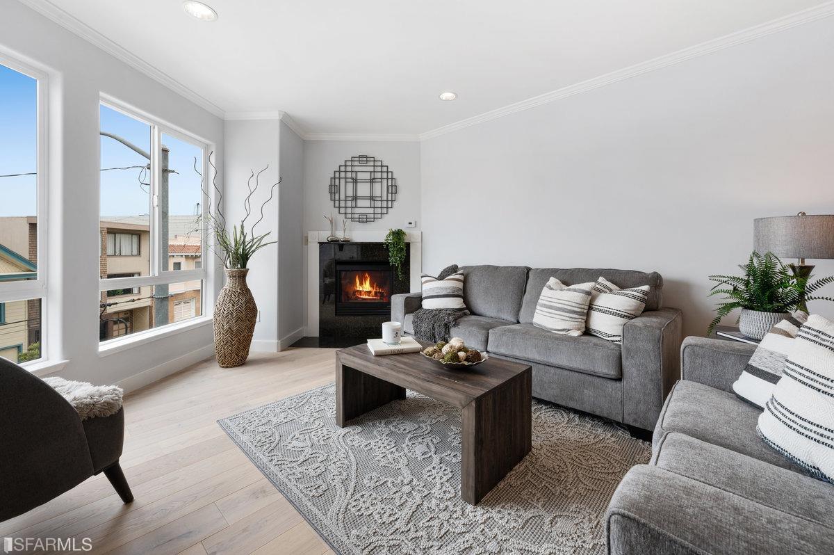 1 Wattson Place Unit: 11