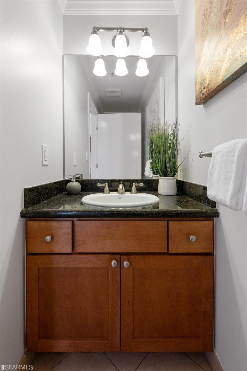 1 Wattson Place Unit: 11