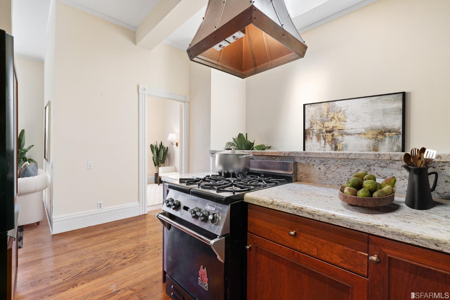 2773 Greenwich Street