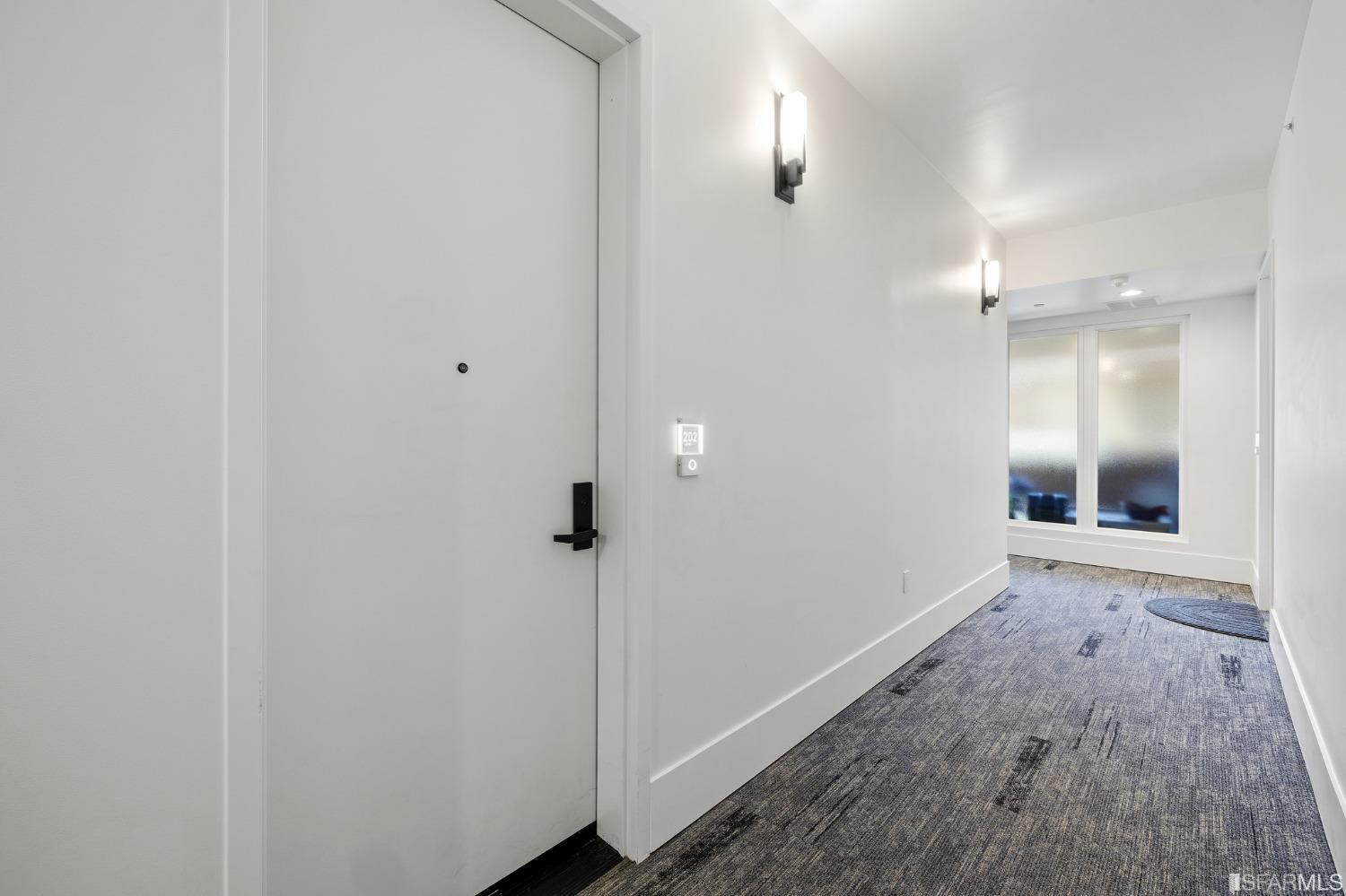 1493 Oak Grove Avenue Unit: 202