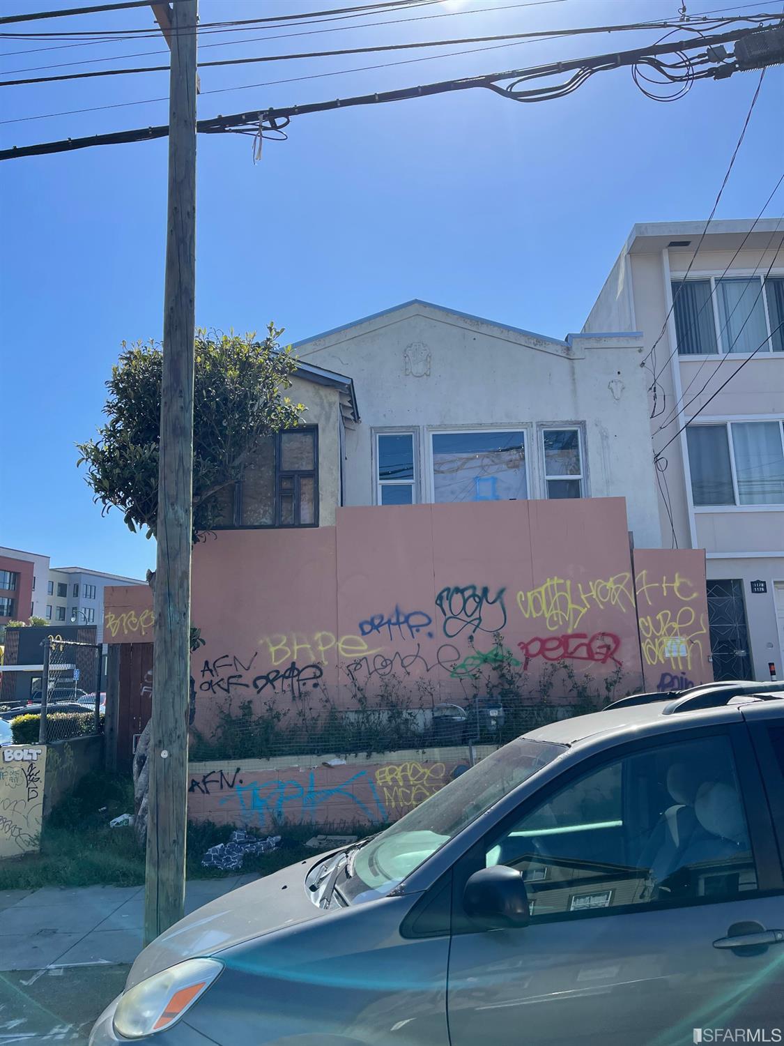 1180 Plymouth Avenue