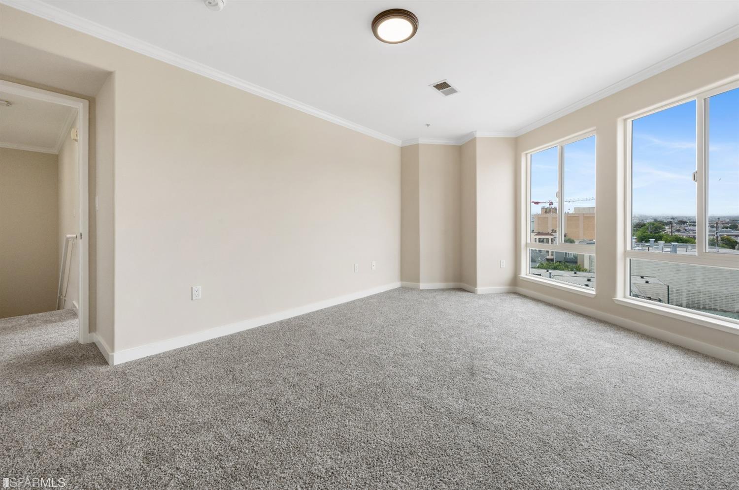 1 Wattson Place Unit: 5