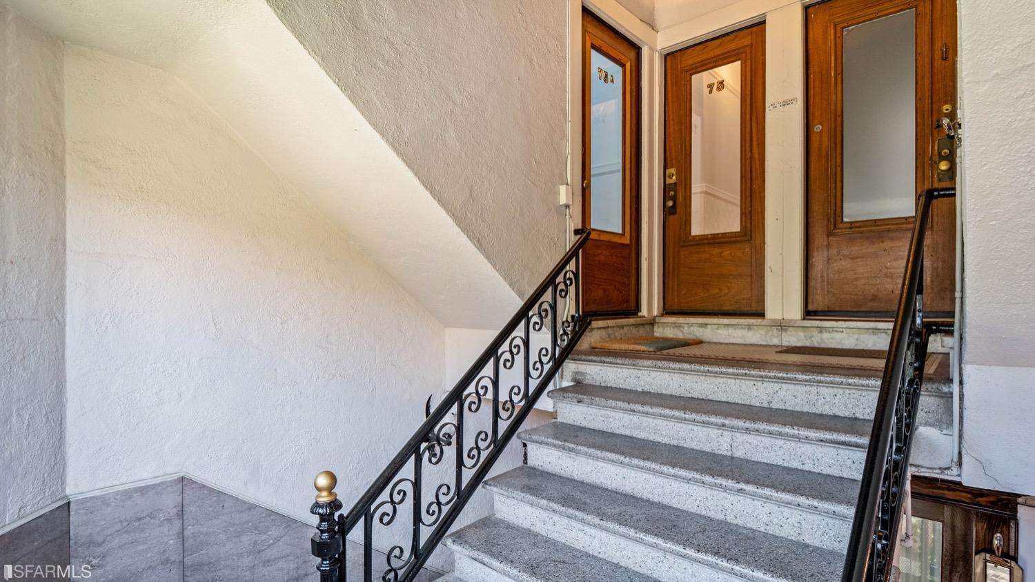 75 Collingwood Street