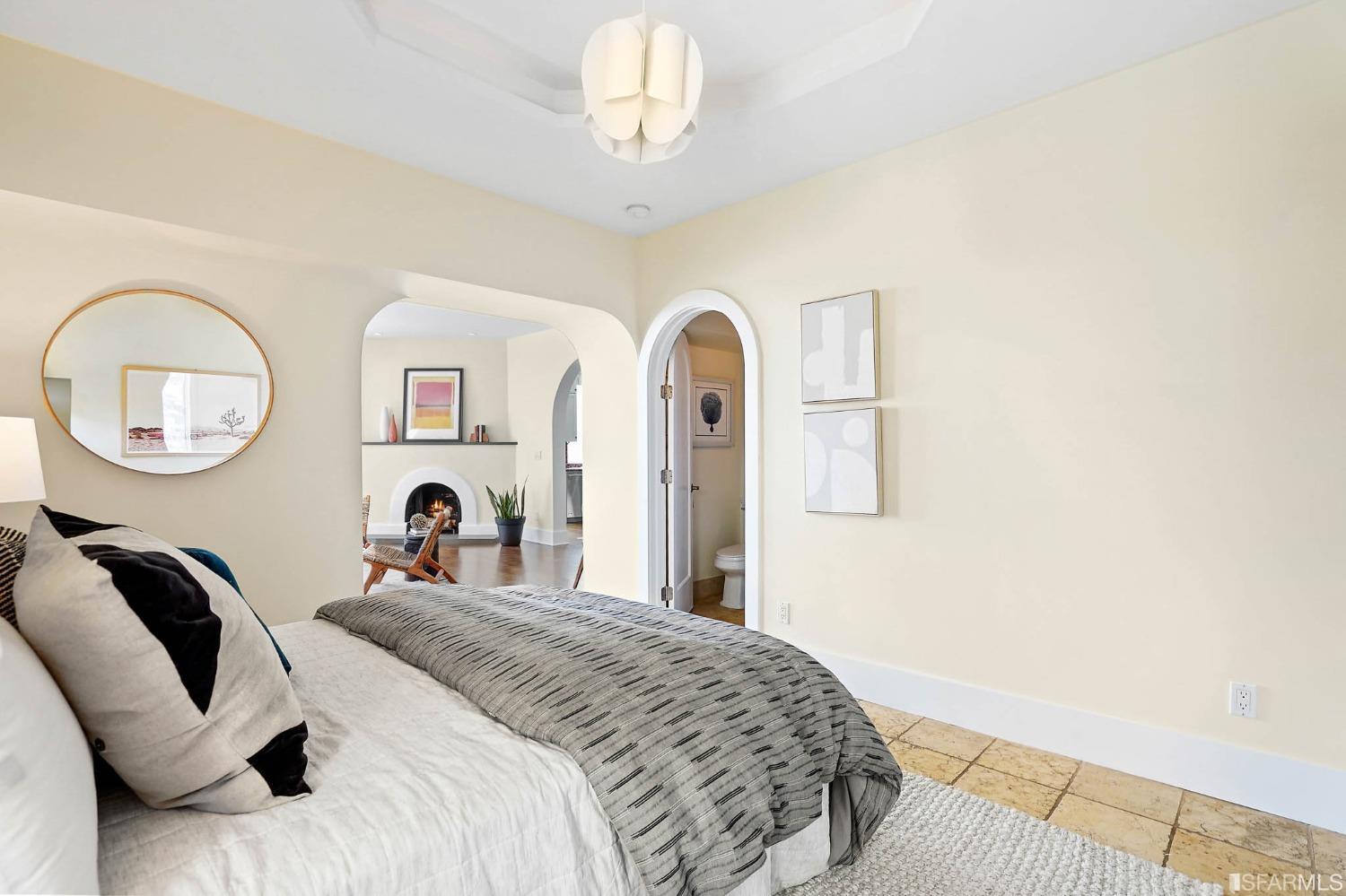 2130 Leavenworth Street Unit: 16