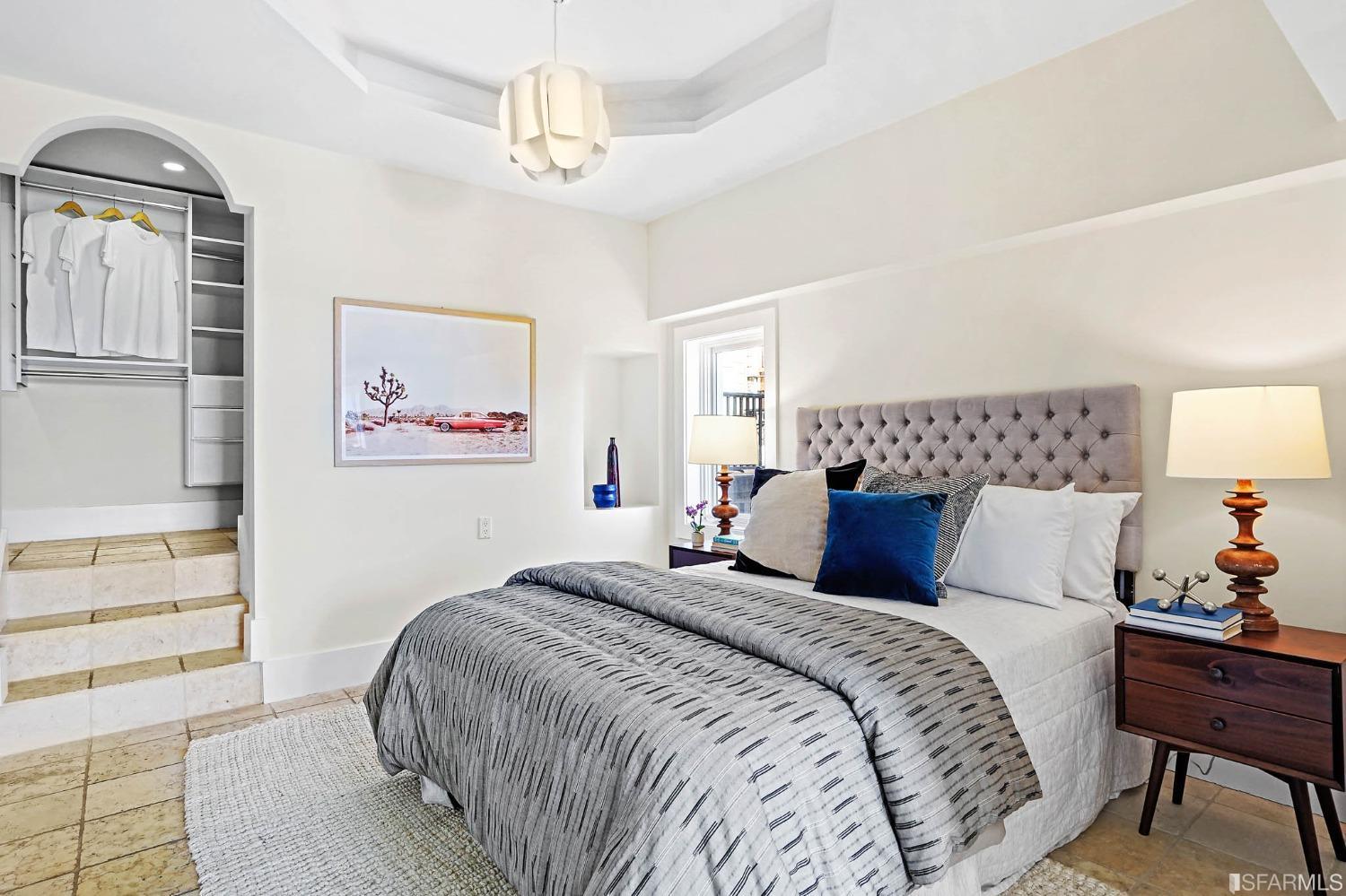 2130 Leavenworth Street Unit: 16