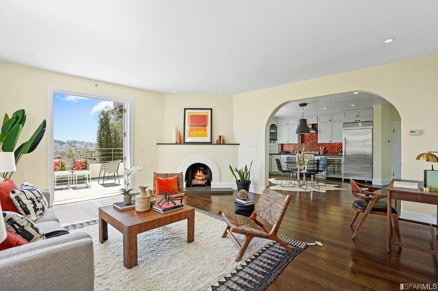 2130 Leavenworth Street Unit: 16