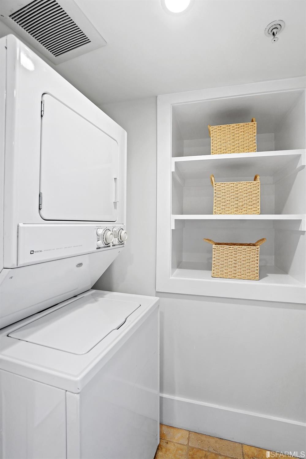 2130 Leavenworth Street Unit: 16