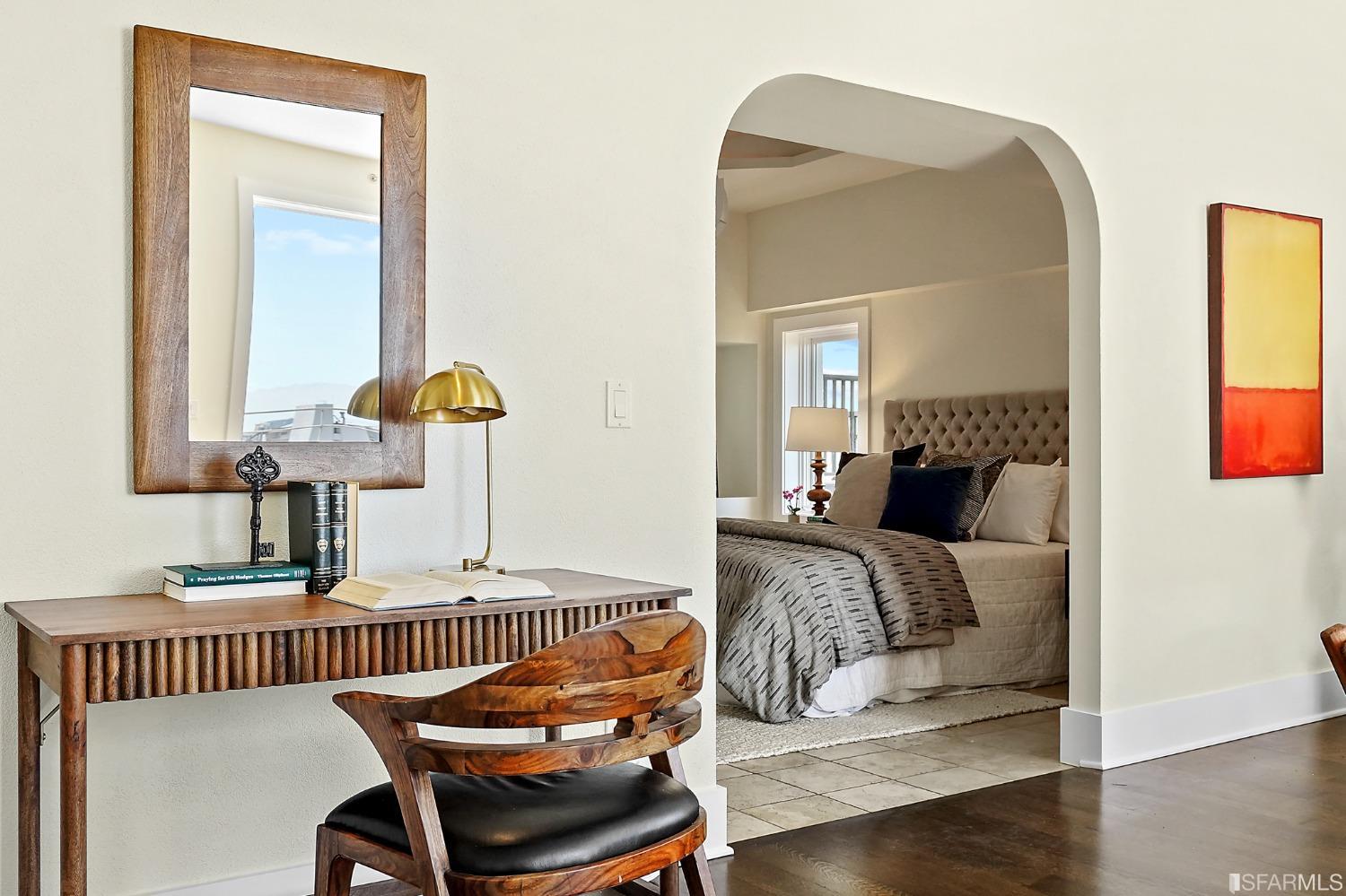 2130 Leavenworth Street Unit: 16