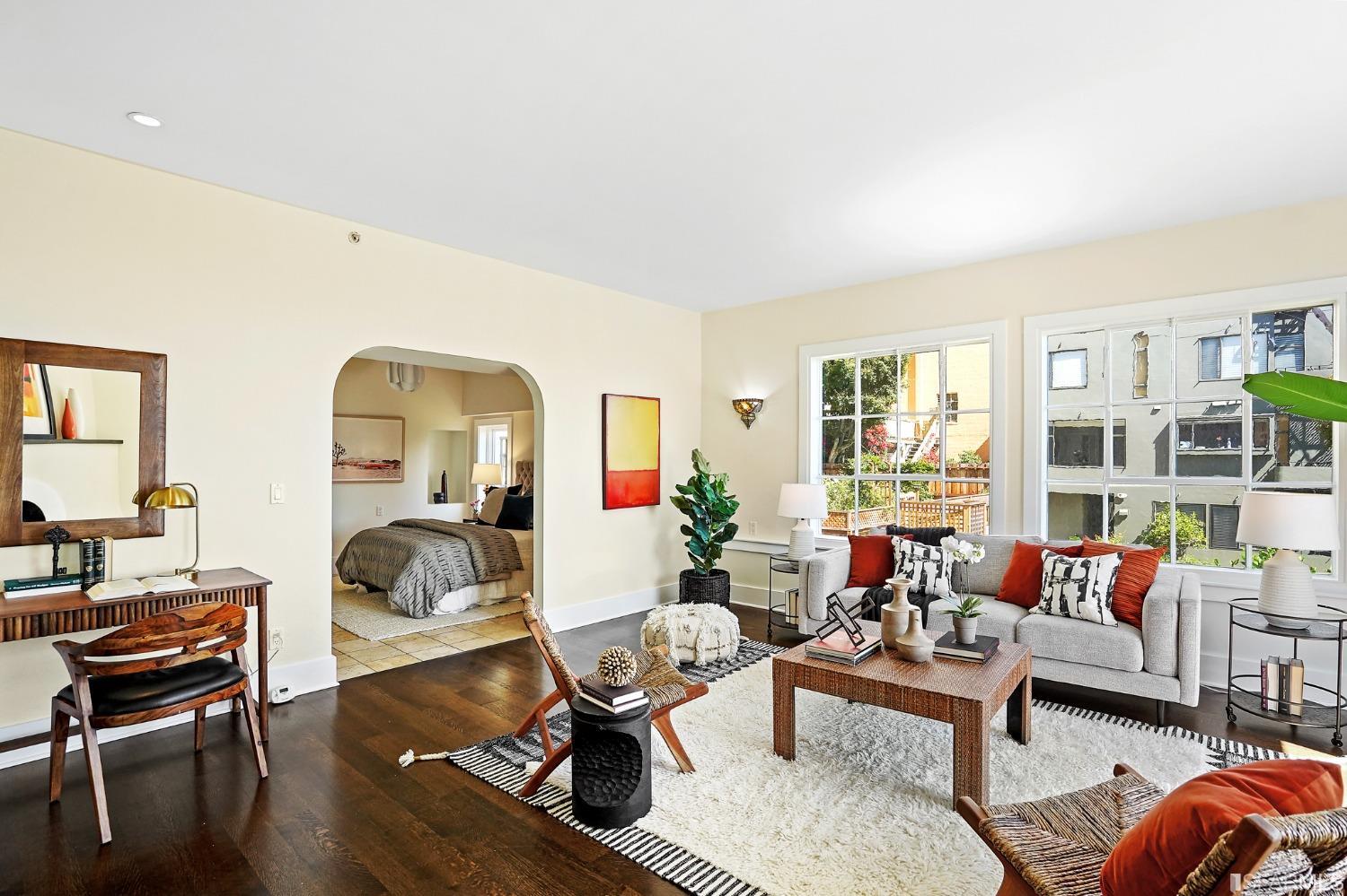 2130 Leavenworth Street Unit: 16