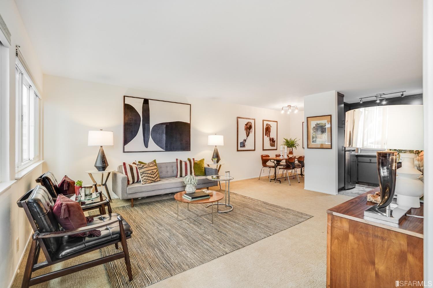 2121 Laguna Street Unit: 24