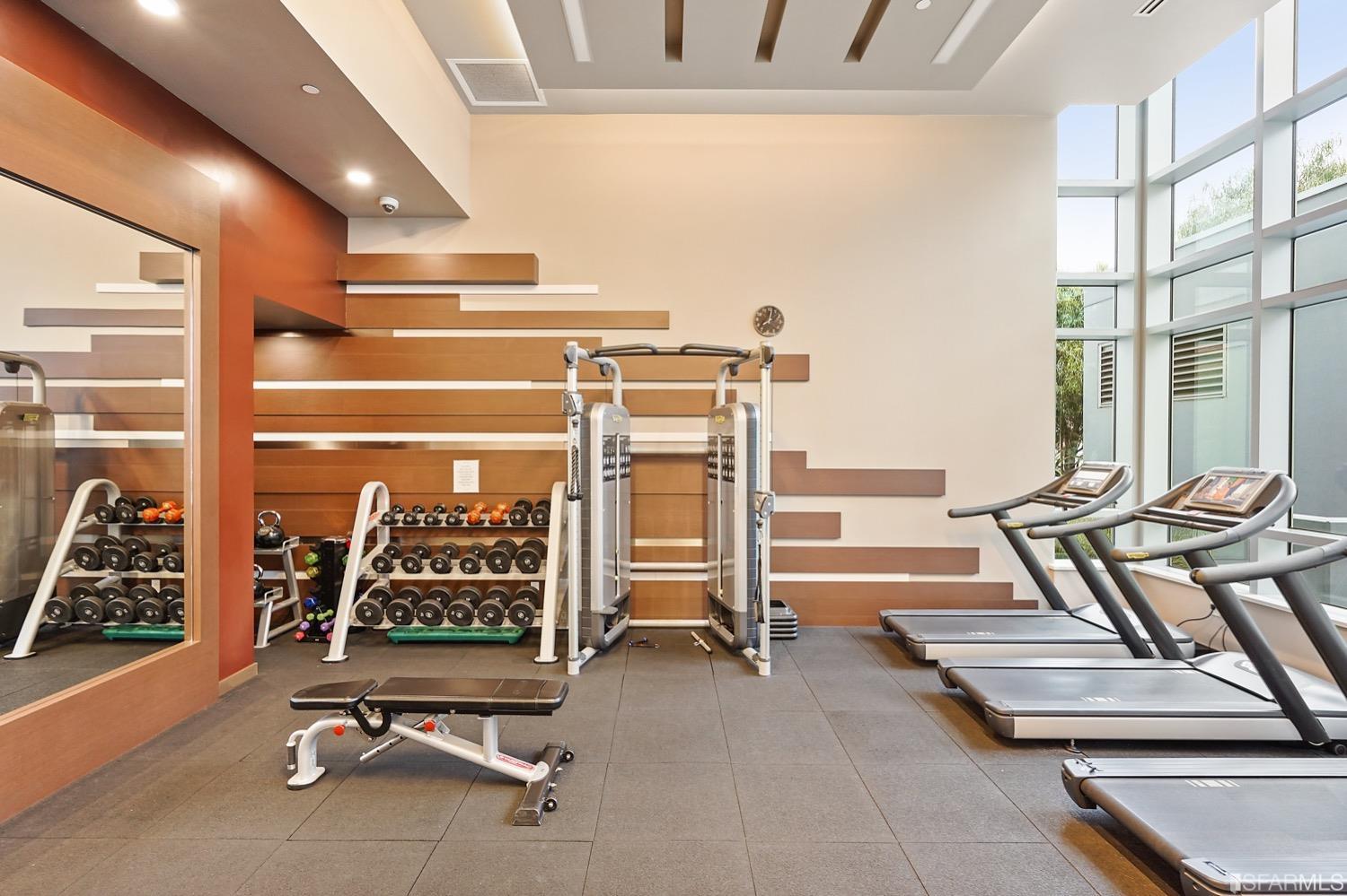 718 Long Bridge Street Unit: 1600