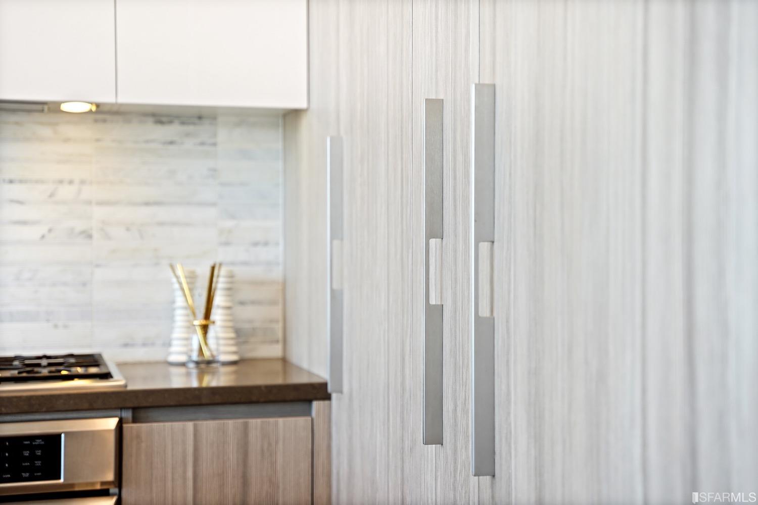 718 Long Bridge Street Unit: 1600