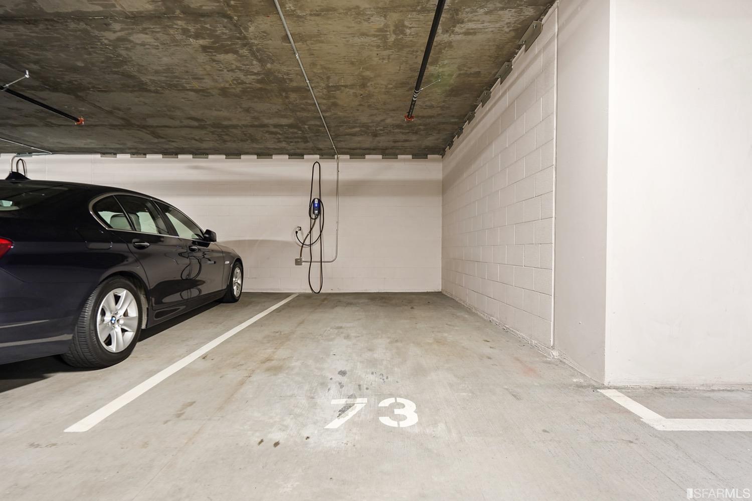 718 Long Bridge Street Unit: 1600