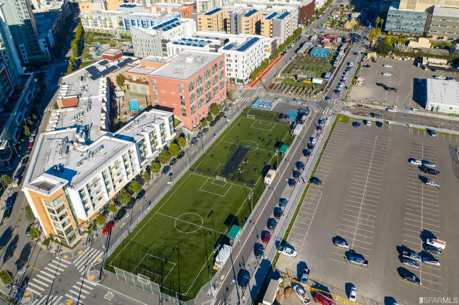 718 Long Bridge Street Unit: 1600