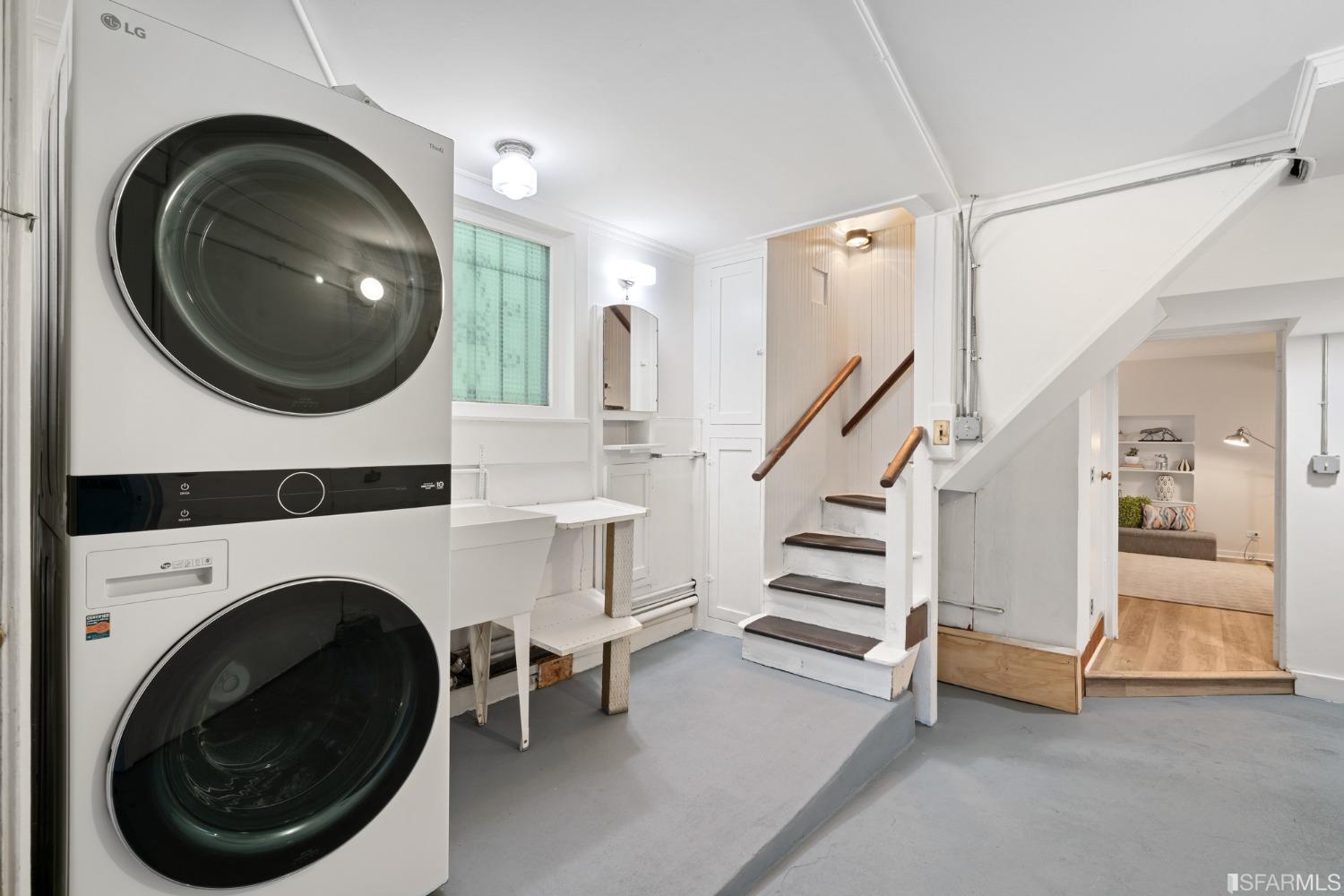 279 Capistrano Avenue