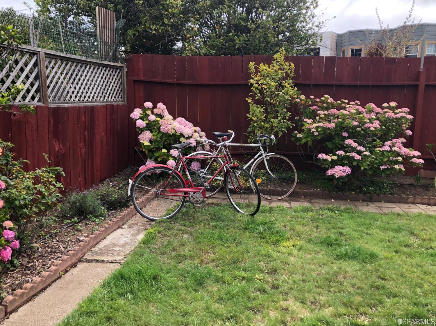 279 Capistrano Avenue