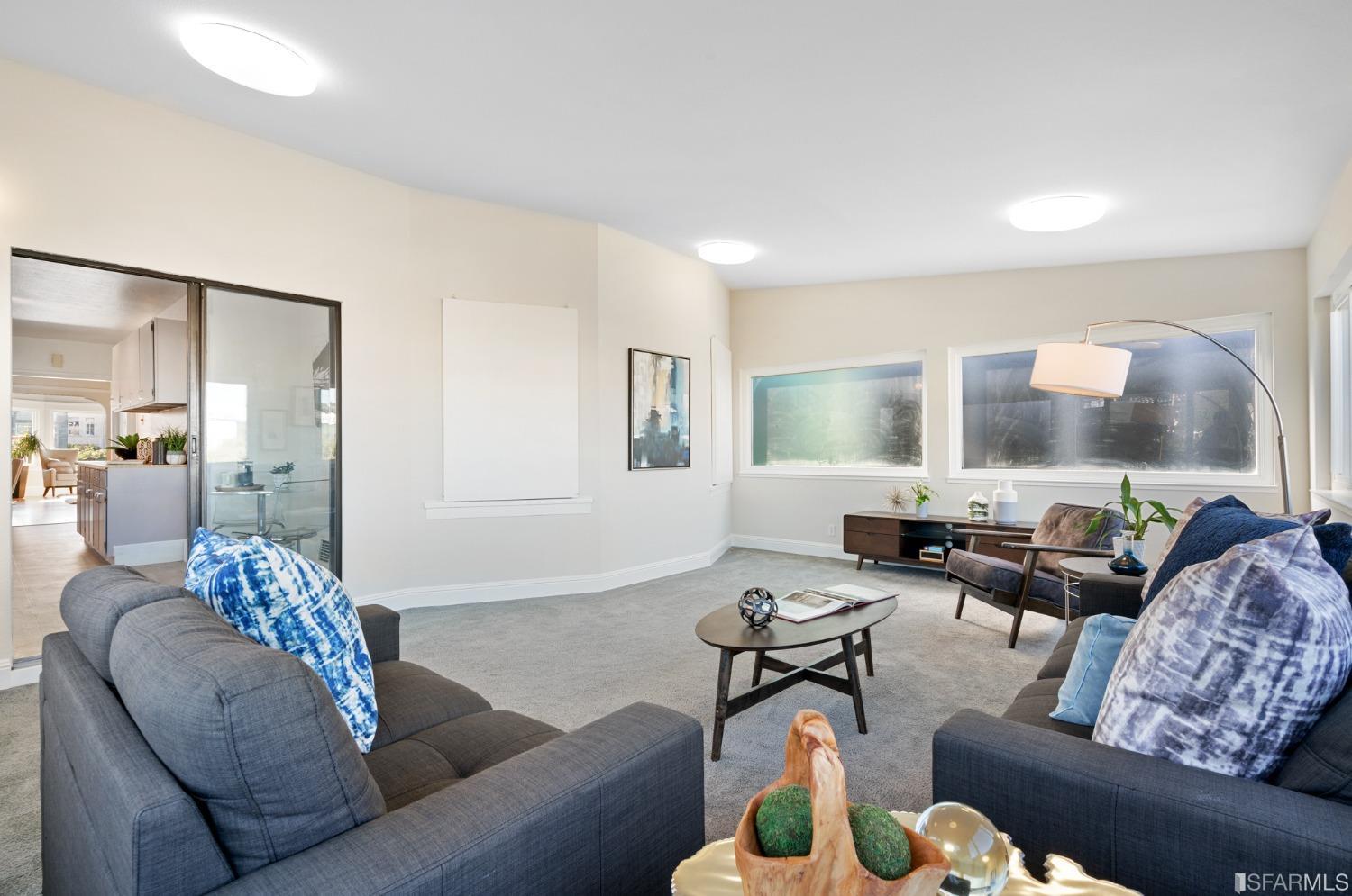 279 Capistrano Avenue