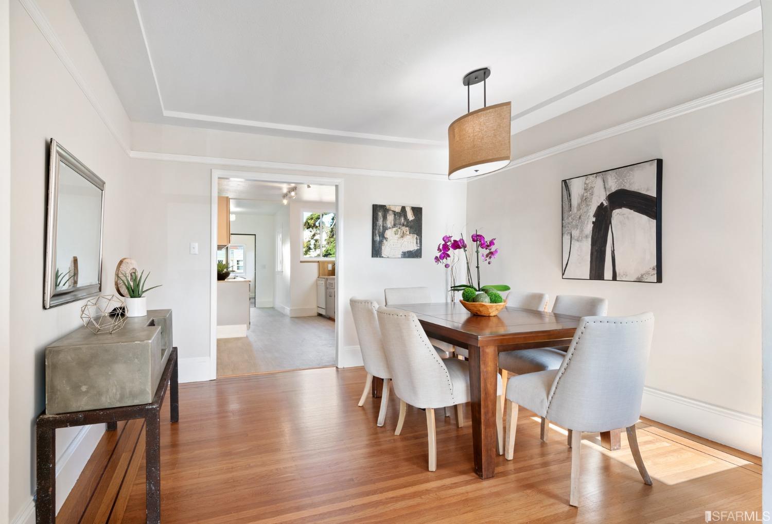 279 Capistrano Avenue