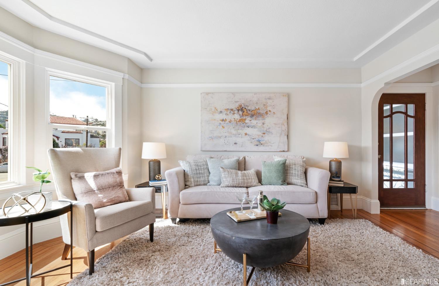 279 Capistrano Avenue