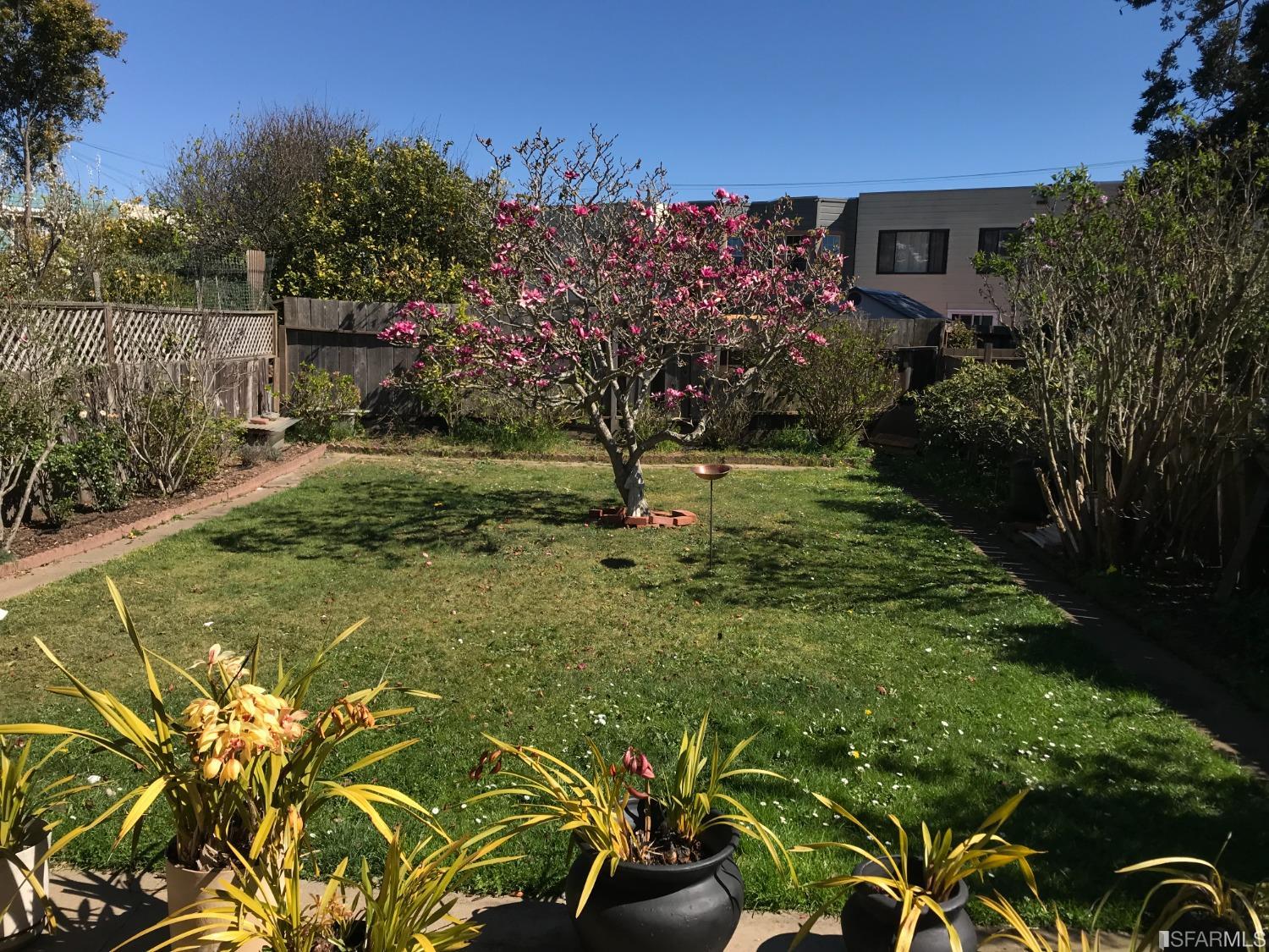 279 Capistrano Avenue