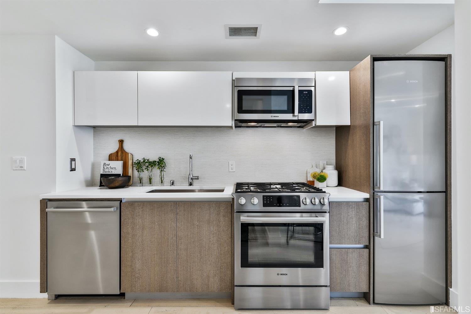 832 Sutter Street Unit: 303