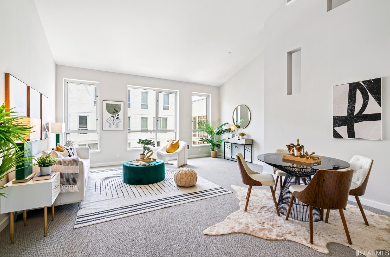 888 7th Street Unit: LL-13