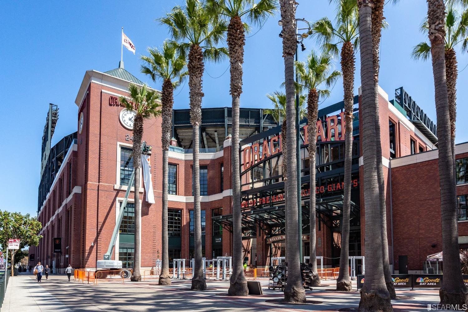 888 7th Street Unit: LL-13