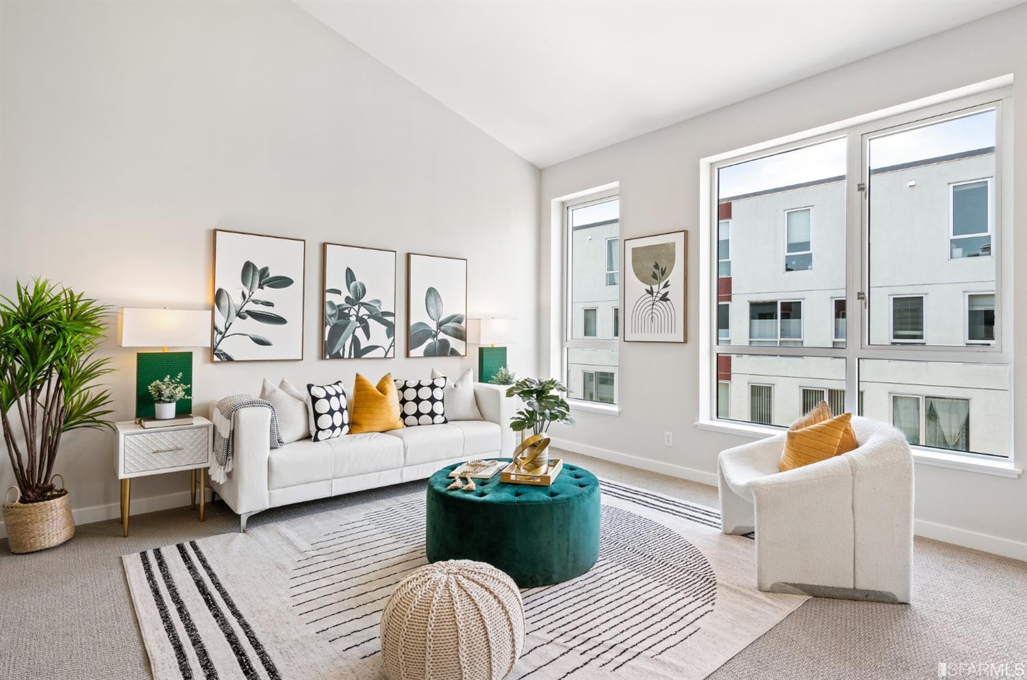 888 7th Street Unit: LL-13